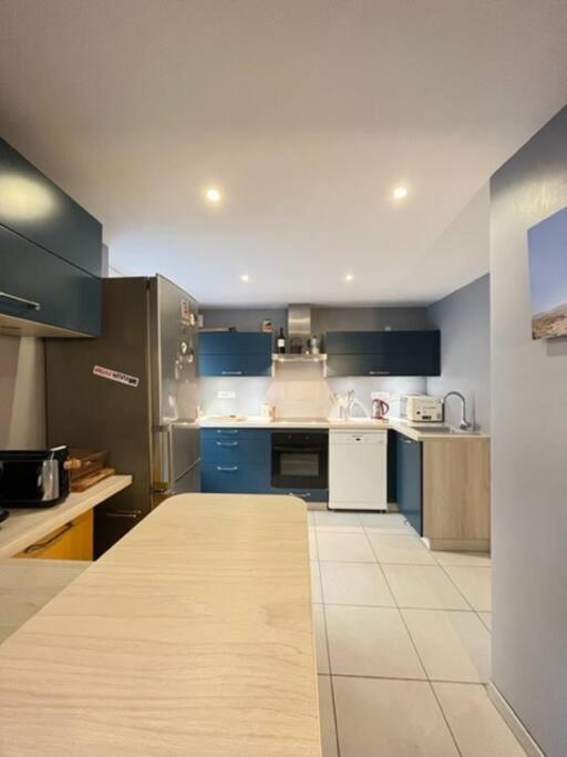 Le Grenier A Sel - Reims Apartment Luaran gambar